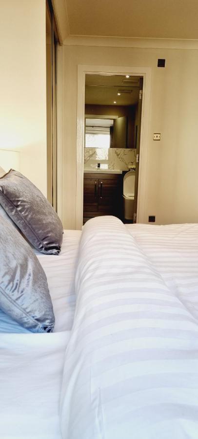 Double King Suite, Canary Wharf Waterfront Лондон Экстерьер фото